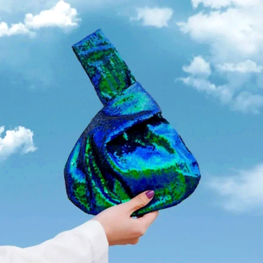 GREEN GLIMMER VEGAS LOOK BAG 🔥